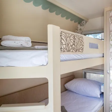 Caravans Campsite